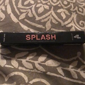 Younique moodstruck splash liquid lipstick New